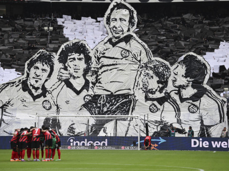 Bundesliga: Ajntraht na ivici istorijskog uspeha, Hajdenhajm tone sve dublje