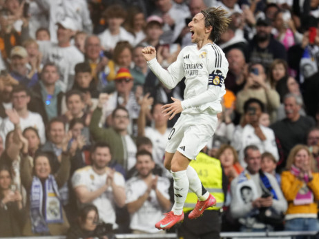 Modrić potvrdio, odlazi iz Reala ovog leta: Dragi navijači došlo je vreme ...
