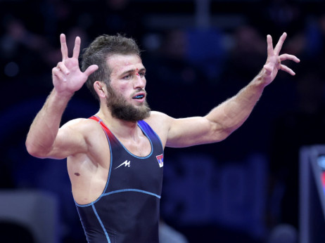 Srpski rvač Aleksandar Komarov osvojio bronzu na EP, Georgi Tibilov danas od 19 časova juri zlato