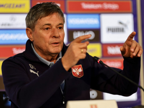 Stojković ponovo pričao o "dobroj" o atmosferi u Tirani: Mislio sam na fudbalski ambijent, nisam političar ...